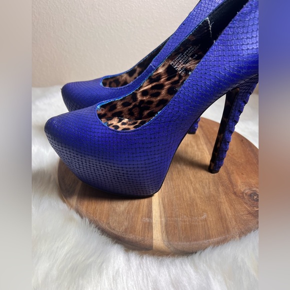 Betsey Johnson Bethani Blue Platform Heels Size 7.5 - Picture 9 of 11
